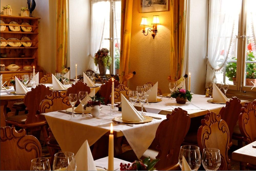 Baeren Hotel, The Bear Inn Wilderswil Luaran gambar