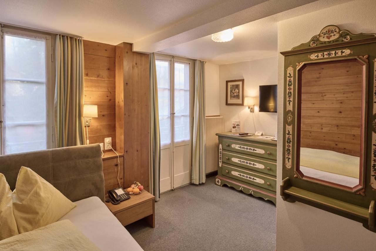 Baeren Hotel, The Bear Inn Wilderswil Luaran gambar