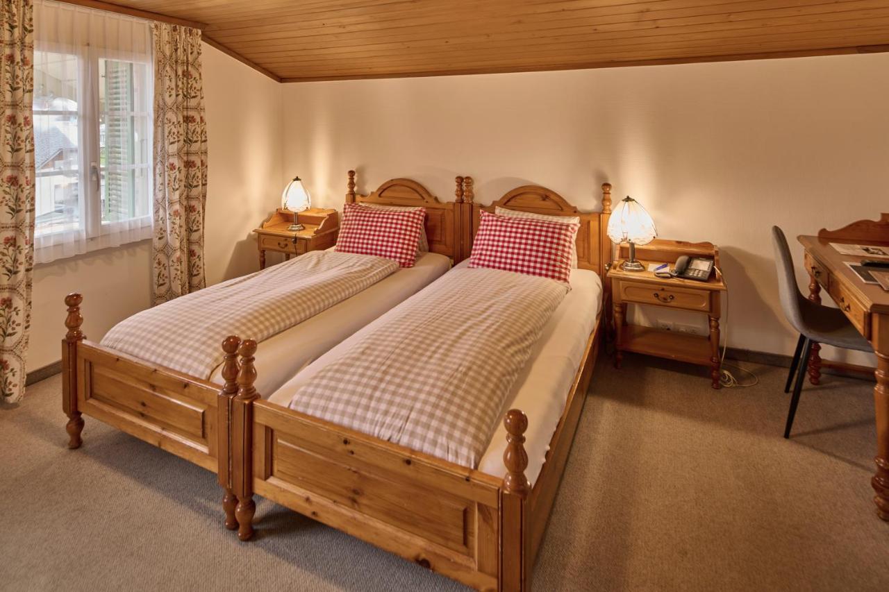 Baeren Hotel, The Bear Inn Wilderswil Luaran gambar