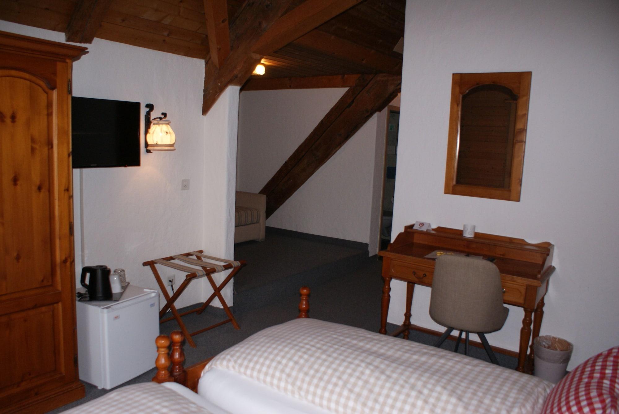 Baeren Hotel, The Bear Inn Wilderswil Luaran gambar