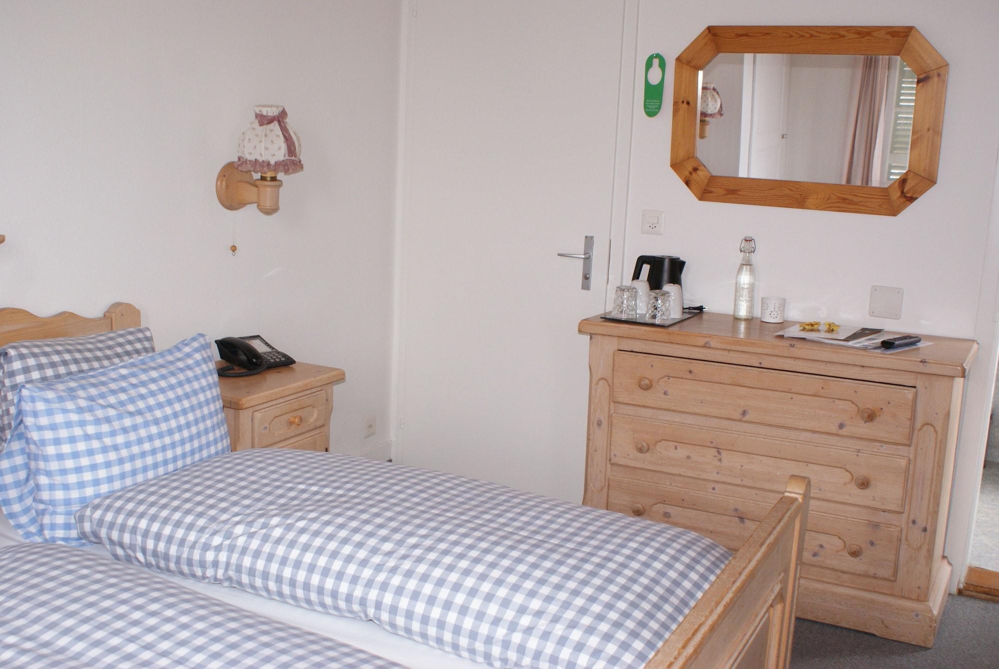 Baeren Hotel, The Bear Inn Wilderswil Luaran gambar