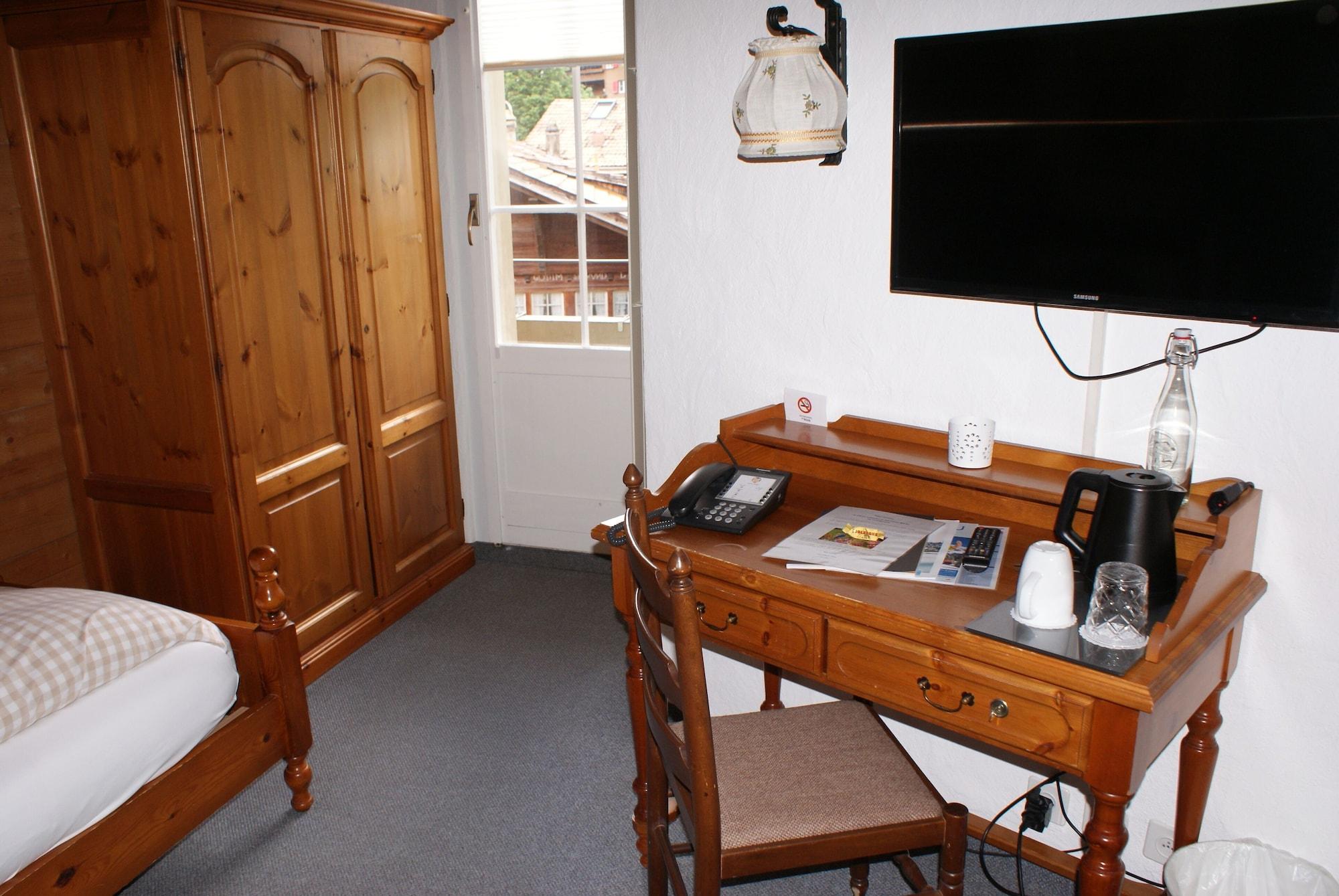 Baeren Hotel, The Bear Inn Wilderswil Luaran gambar