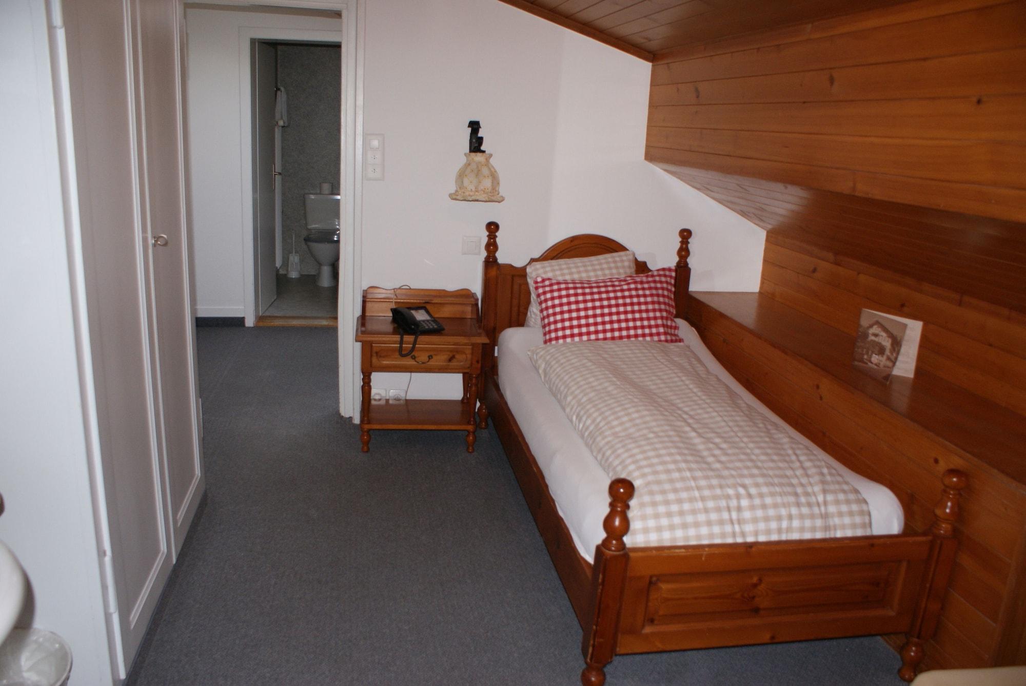 Baeren Hotel, The Bear Inn Wilderswil Luaran gambar